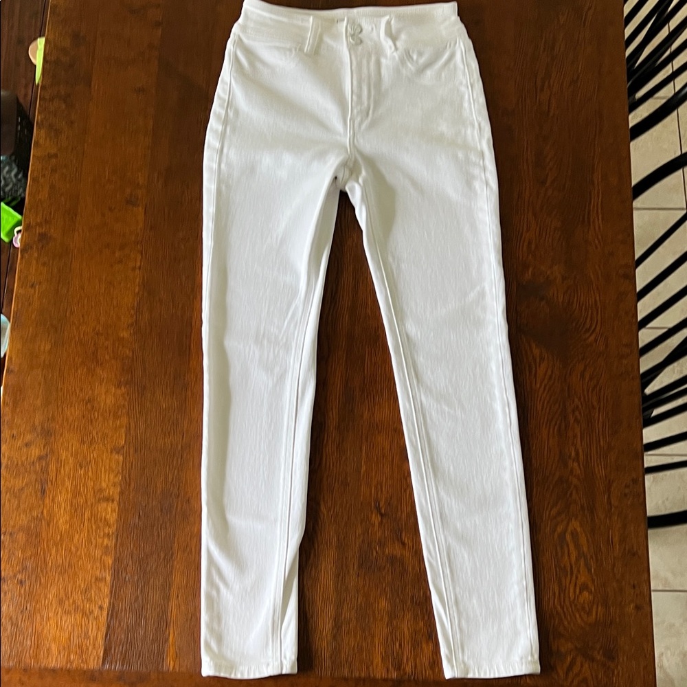 KanCan Women's White Skinny Jeans